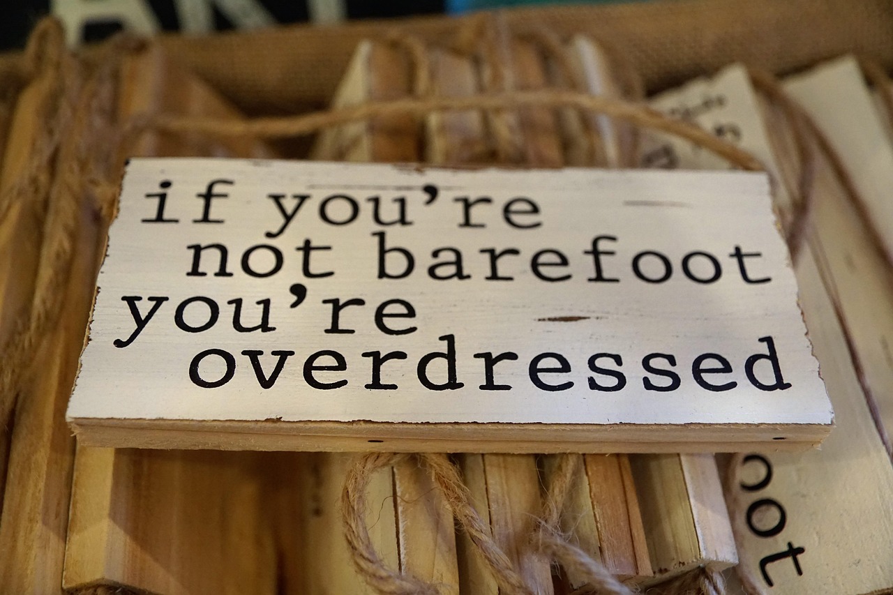 entdecken sie die neuesten trends und tipps zum thema 'overdressed'. erfahren sie, wie sie mit stil und eleganz auch in schickeren outfits glänzen können – perfekt für jede gelegenheit!